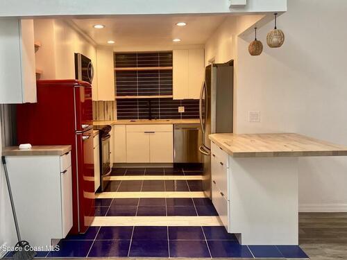 1036 Mary Joye Avenue