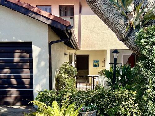 3211 River Villa Way