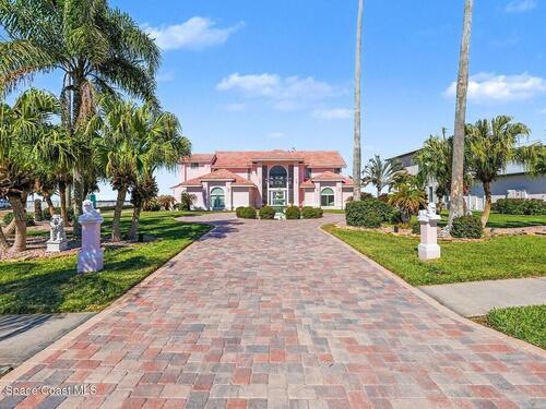 157 Saint Croix Avenue