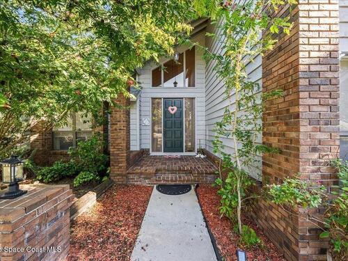 594 Hummingbird Drive, Indialantic, FL 32903