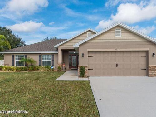 443 Oakleaf Street